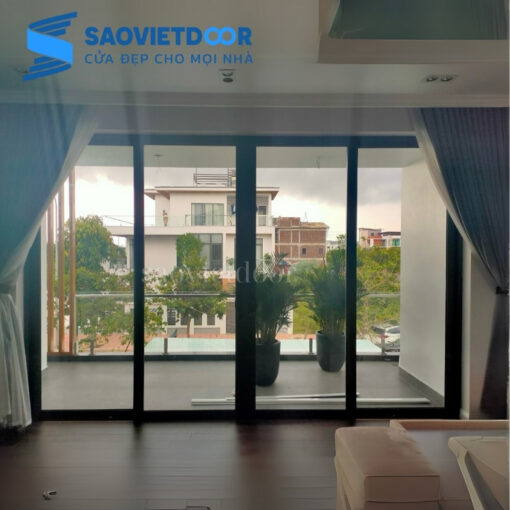 Cửa Đi Mở Trượt 4 Cánh Nhôm Xingfa Nhập Khẩu 27 Cửa đi mở trượt 4 cánh nhôm Xingfa sau thi công