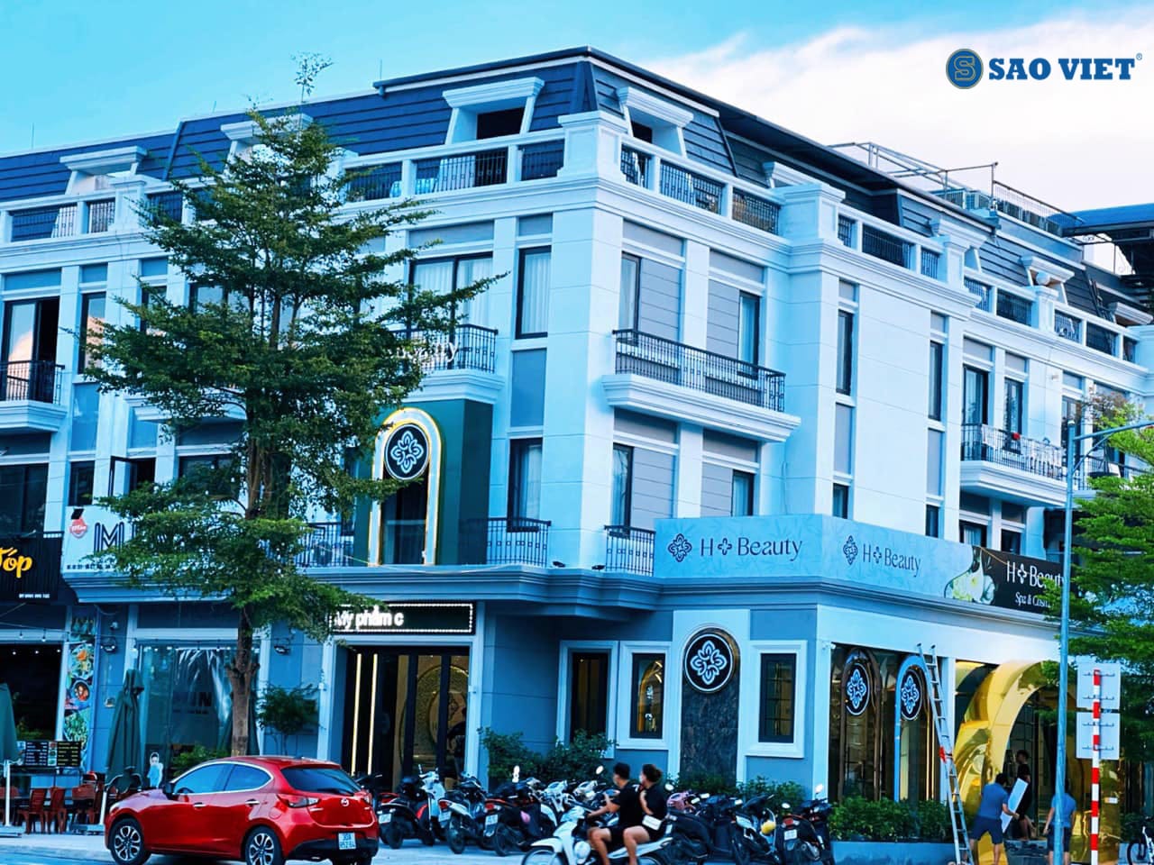 Thi công cửa kính, lan can kính tại H+ Beauty Spa Sơn Tây Hà Nội 16 Thi công cửa kính