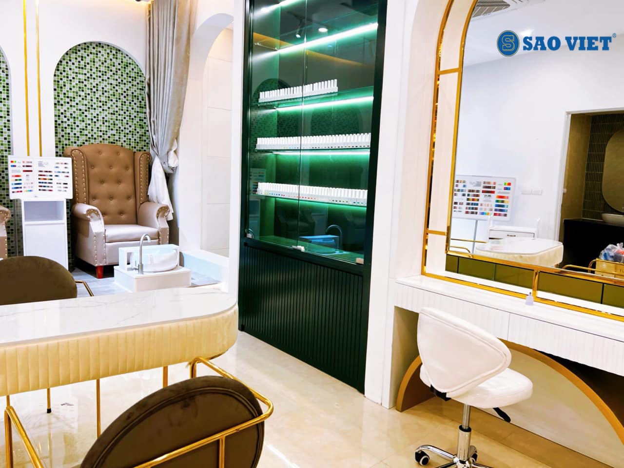 Thi công cửa kính, lan can kính tại H+ Beauty Spa Sơn Tây Hà Nội 14 Thi công cửa kính