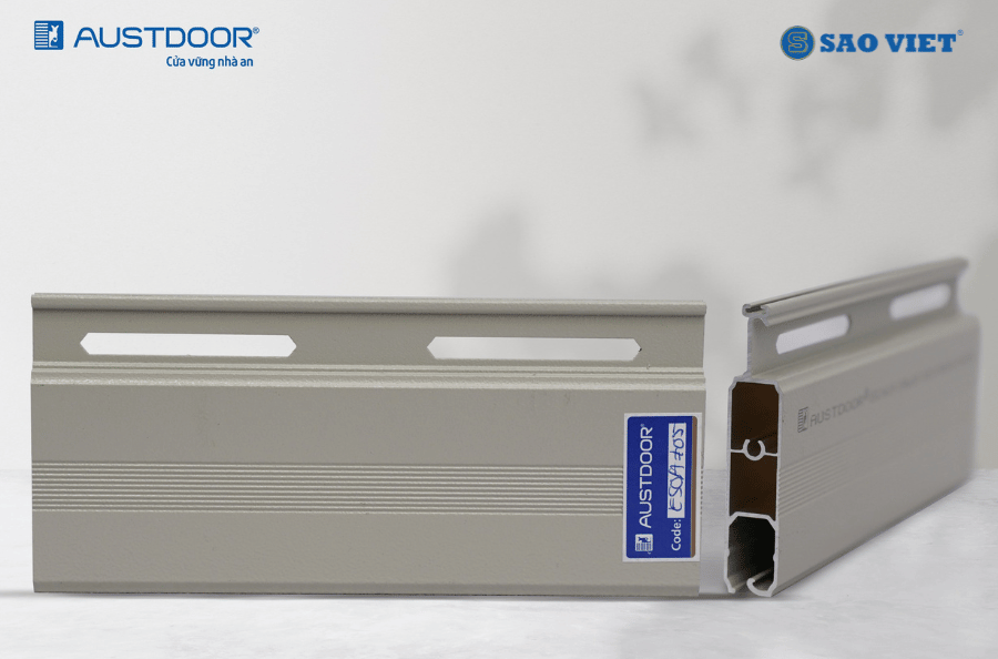 cua cuon khe thoang E50 02 e1677124044710