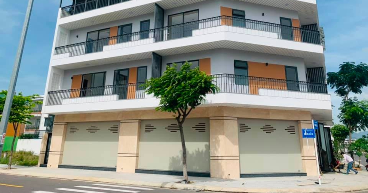 Cửa cuốn khe thoáng là gì? Ưu và Nhược điểm của cửa cuốn 16 Nhược điểm của cửa cuốn khe thoáng