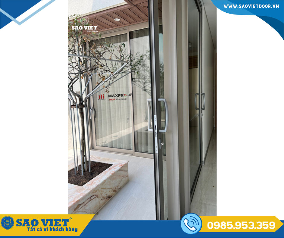 Thi công Cửa Nhôm Kính, Lan Can Kính Cao Cấp Cho Gia Đình Anh Trần Anh Quân tại TT Phúc Thọ Hà Nội 27 cua nhom maxpro 07