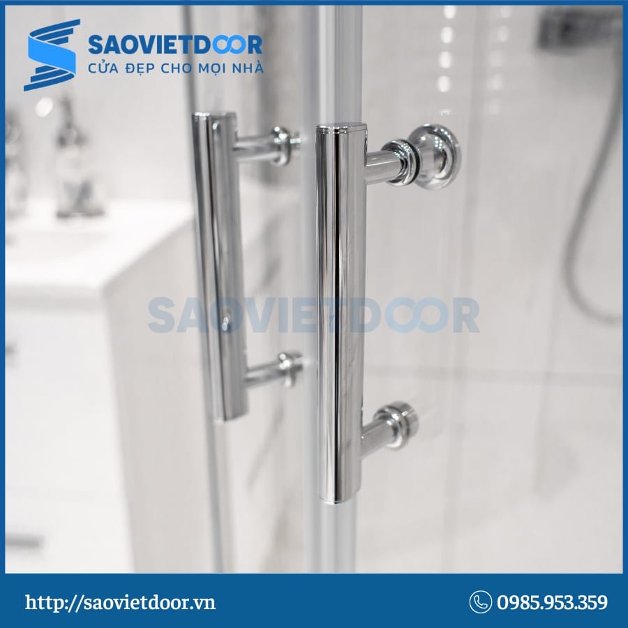 Tay nắm phòng tắm kính đa dạng về mẫu mã và thiết kế.