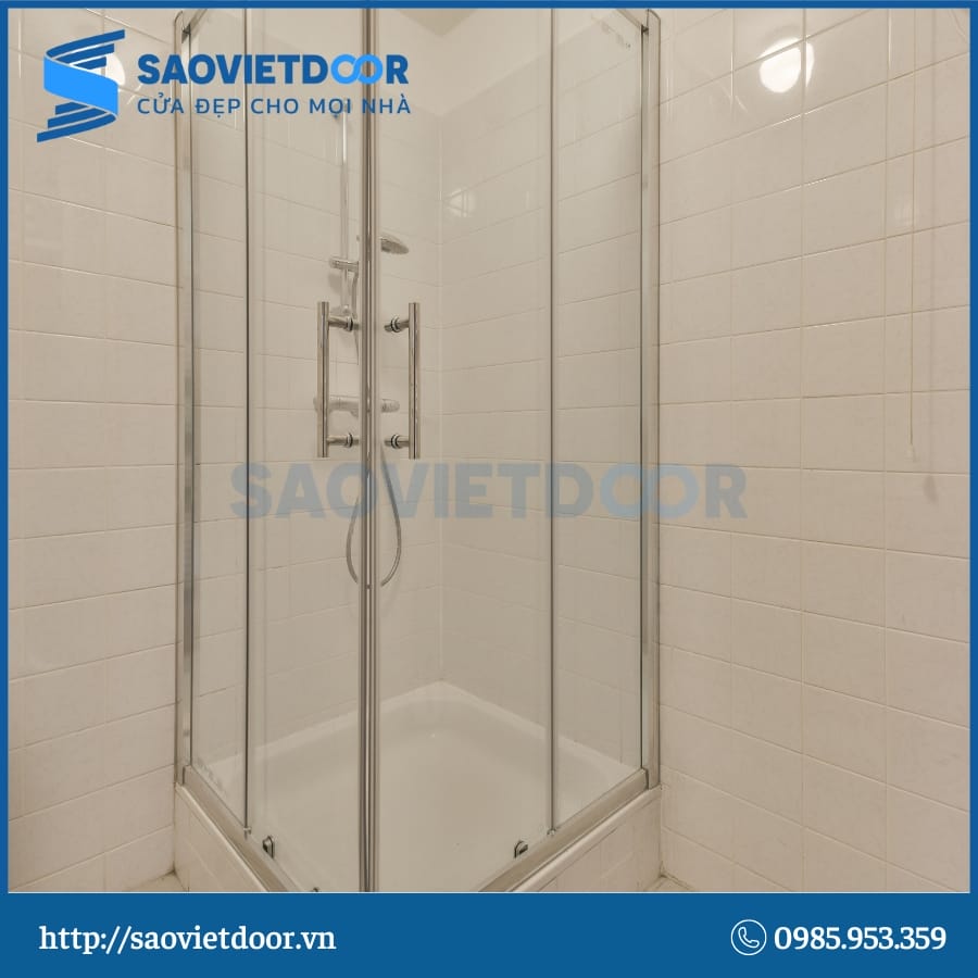 Tay nắm cabin phòng tắm đứng.