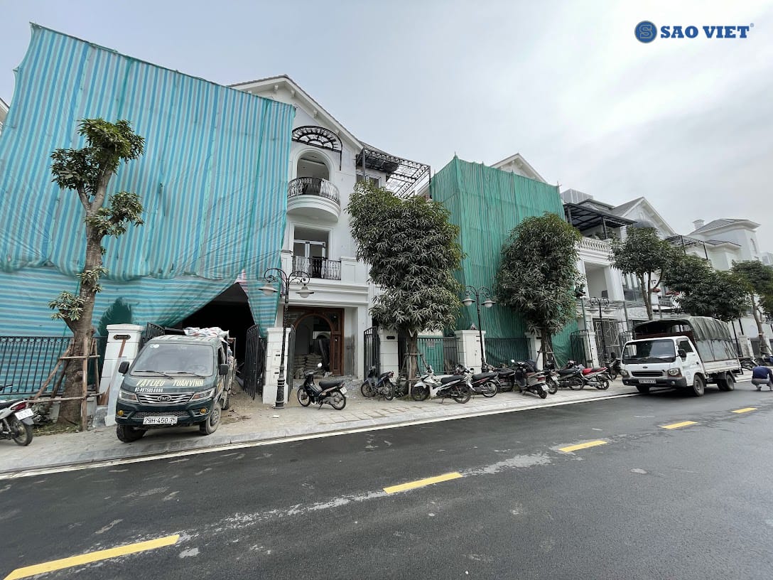 Thi công cửa nhôm kính biệt thự Ngọc Trai 1603 tại Vinhomes Oceanpark 19 thi công cửa nhôm kính
