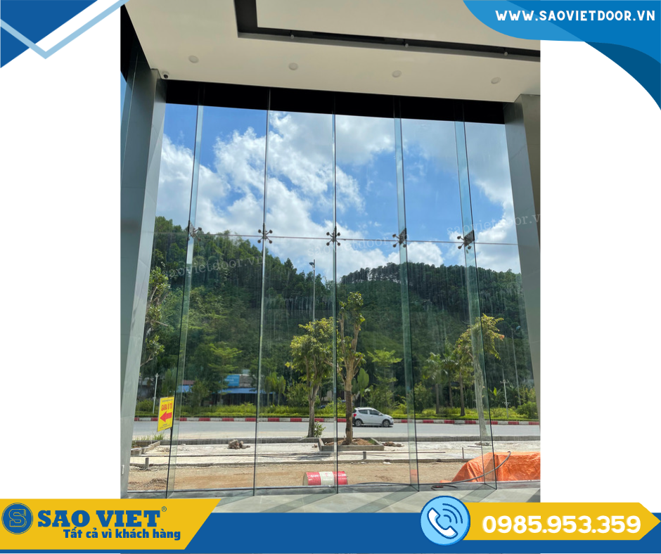 Vách kính showroom Cao Cấp 54 vach kinh showroom 09 1