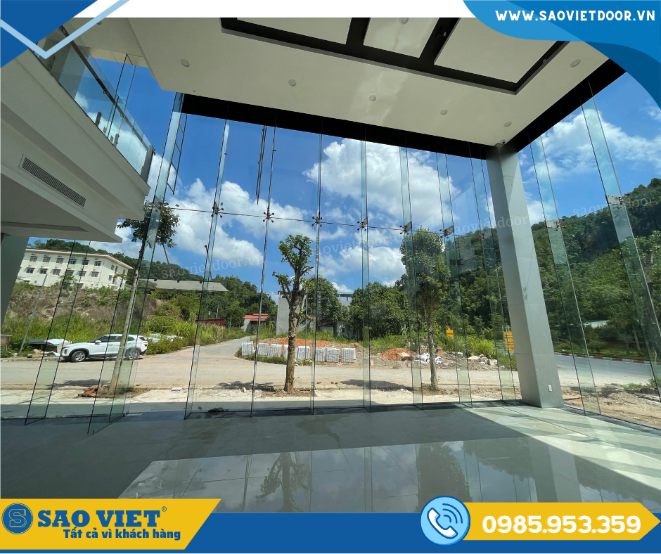 Vách kính showroom Cao Cấp 57 vach kinh showroom 12 1