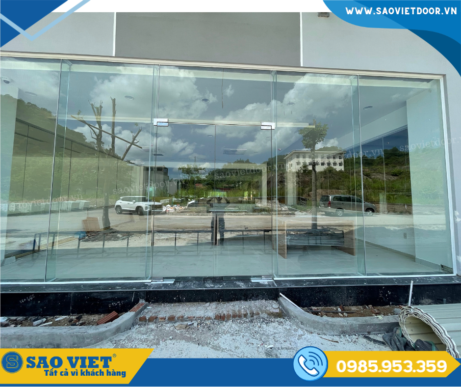 Vách kính showroom Cao Cấp 58 vach kinh showroom 13