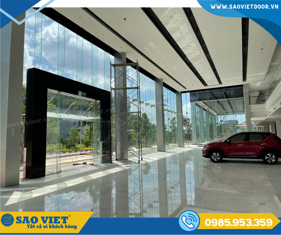 Vách kính showroom Cao Cấp 43 vach kinh showroom 14