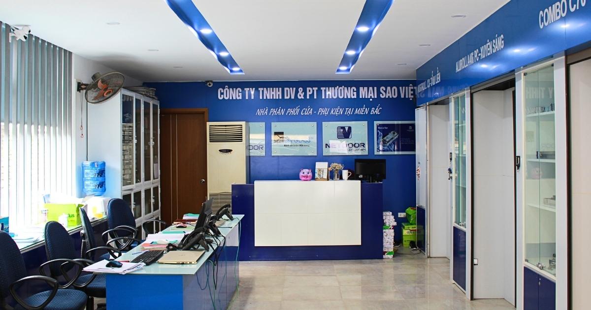Bản lề sàn NETDOOR N1300 19 Hệ thống Showroom trưng bày sản phẩm hiện đại, có đầy đủ mẫu mã cho khách hàng tham khảo.
