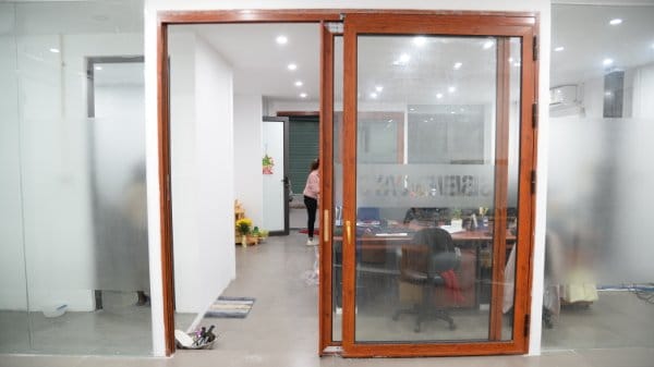 Báo Giá Cửa Nhôm Trượt Quay Mới Nhất 43 z2371745694312 be224de3e3a08a8b83e2cdb6c2fd6c02