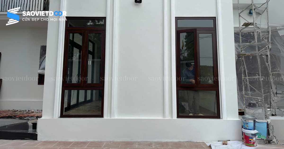 Lắp Đặt Cửa Nhôm Kính Topal, Cầu Thang Kính Tại Gia Đình Bác Đoạt - Cổ Đô, Ba Vì 38 Thi công cửa nhôm Topal - cửa sổ mở quay tại gia đình bác Đoạt - Ba Vì