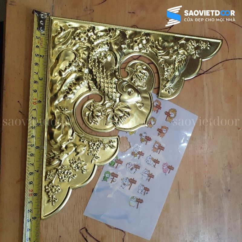 Gốc đồng ốp góc