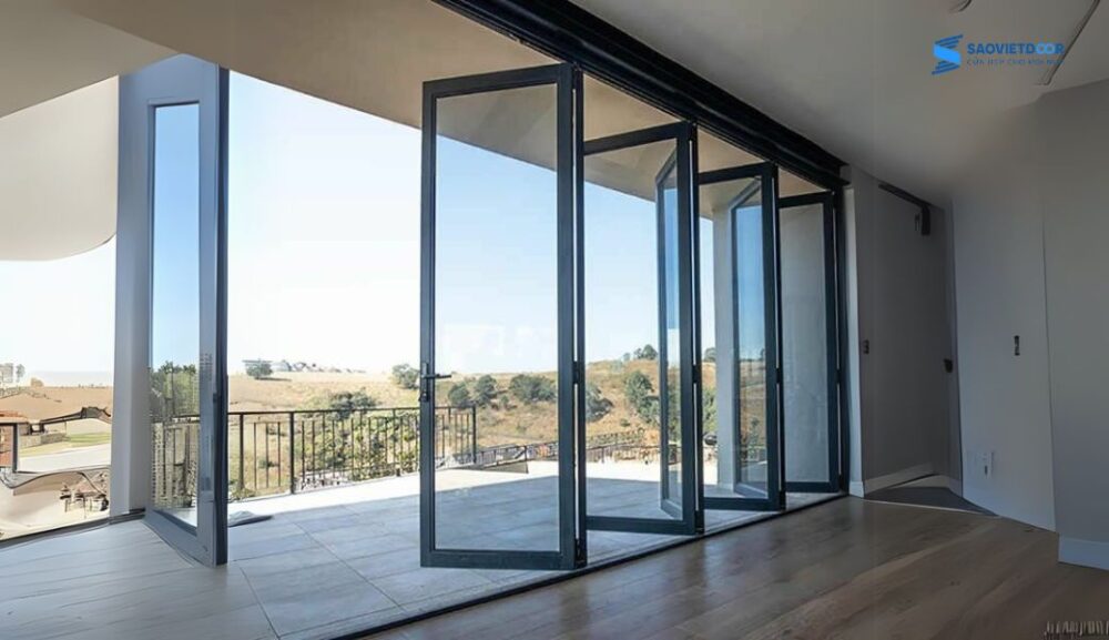 nhom-xingfa-he-55-co-may-loai