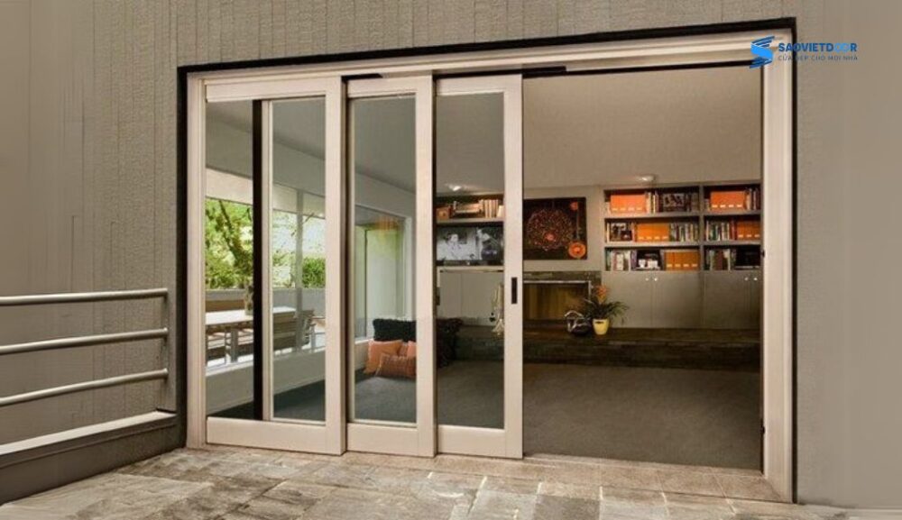 nhom-xingfa-he-55-co-may-loai