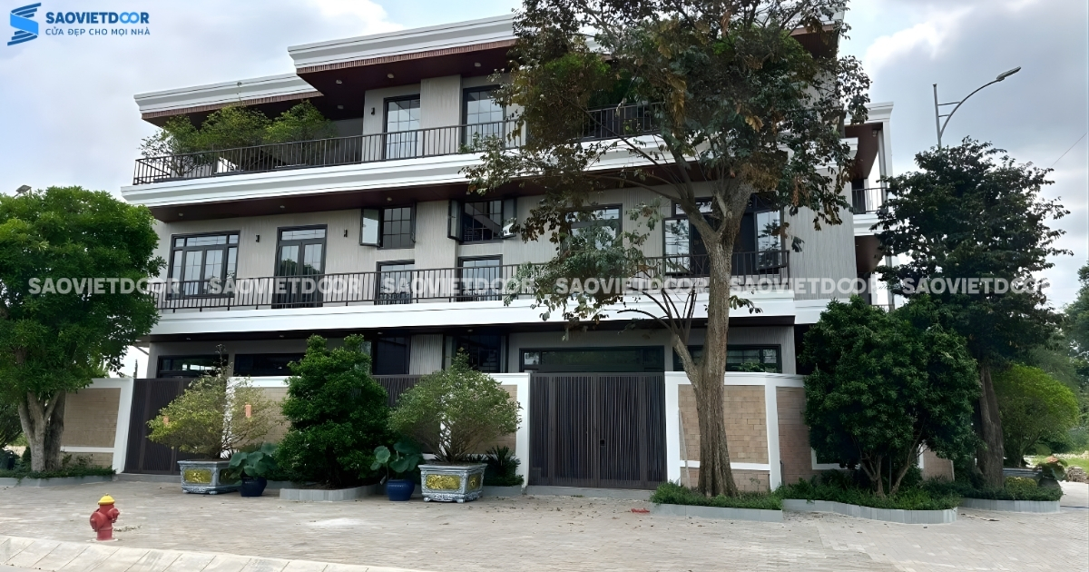 Lắp Đặt Cửa Mở Quay Hệ R83 Maxpro Cho Anh Nam Chị Linh - Hải Dương 21 Lắp Đặt Cửa Mở Quay Hệ R83 Maxpro Cho Anh Nam Chị Linh - Hải Dương