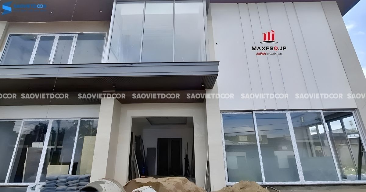 Công trình Sử Dụng Hệ Cửa Lùa SD115,Hệ Cửa Mở Quay R70 cho Anh Thiện Hòn Gai Quảng Ninh 24 Công trình Sử Dụng Hệ Cửa Lùa SD115,Hệ Cửa Mở Quay R70