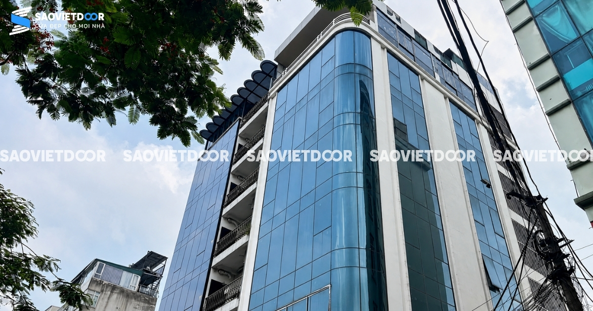 Vách kính mặt dựng tại Saovietdoor 