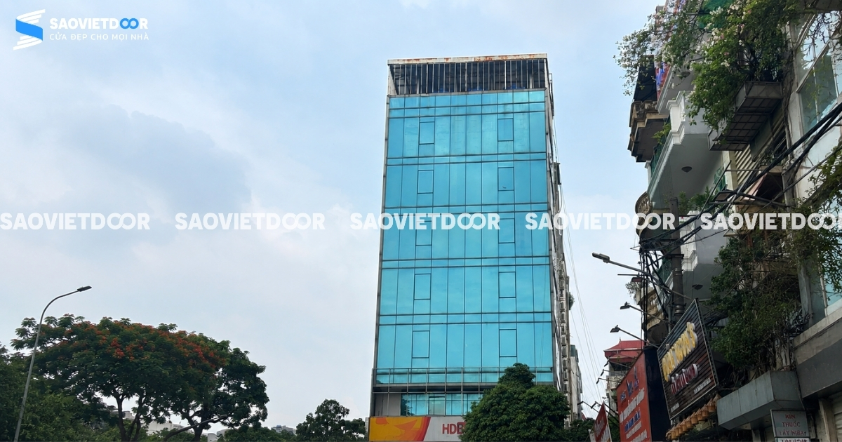 Vách kính mặt dựng tại Saovietdoor 